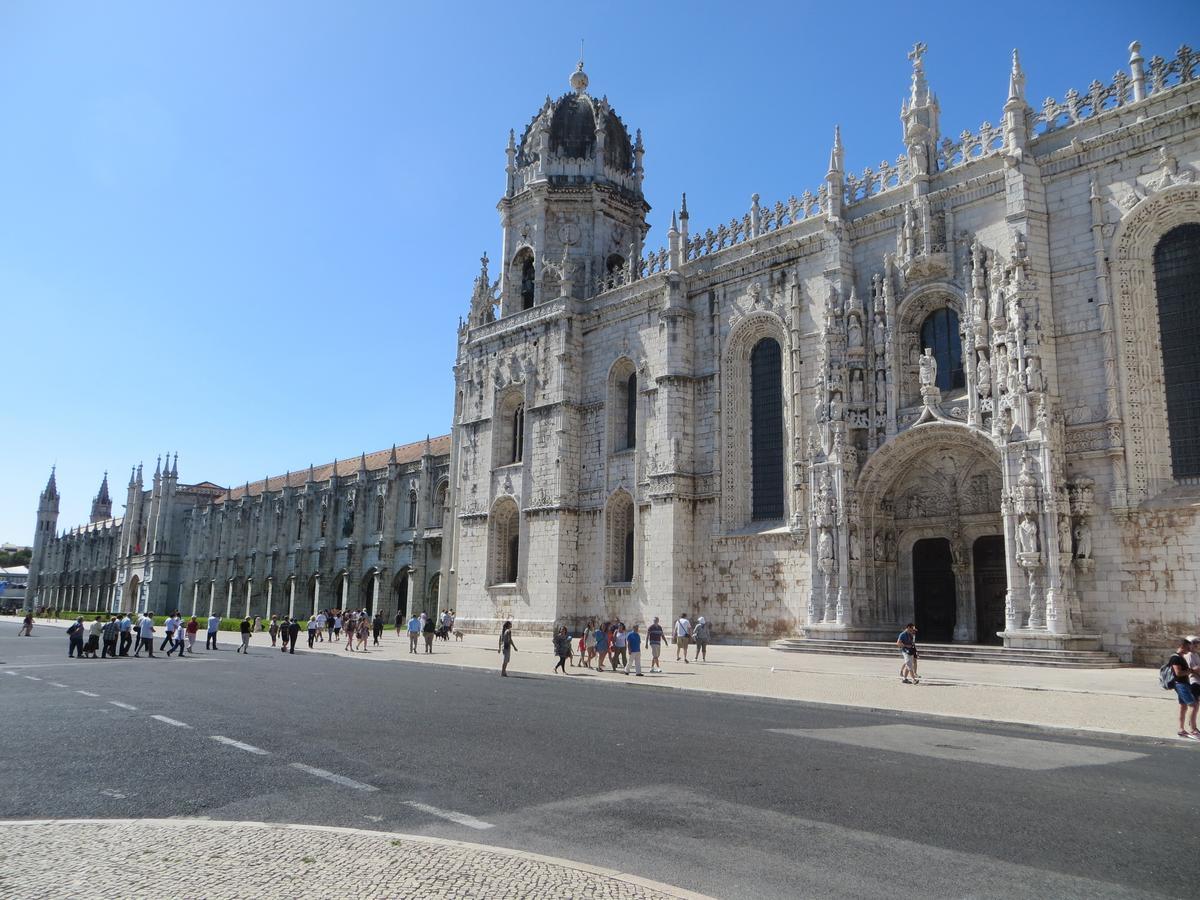Go Native Lisbon - Principe Real Διαμέρισμα Εξωτερικό φωτογραφία